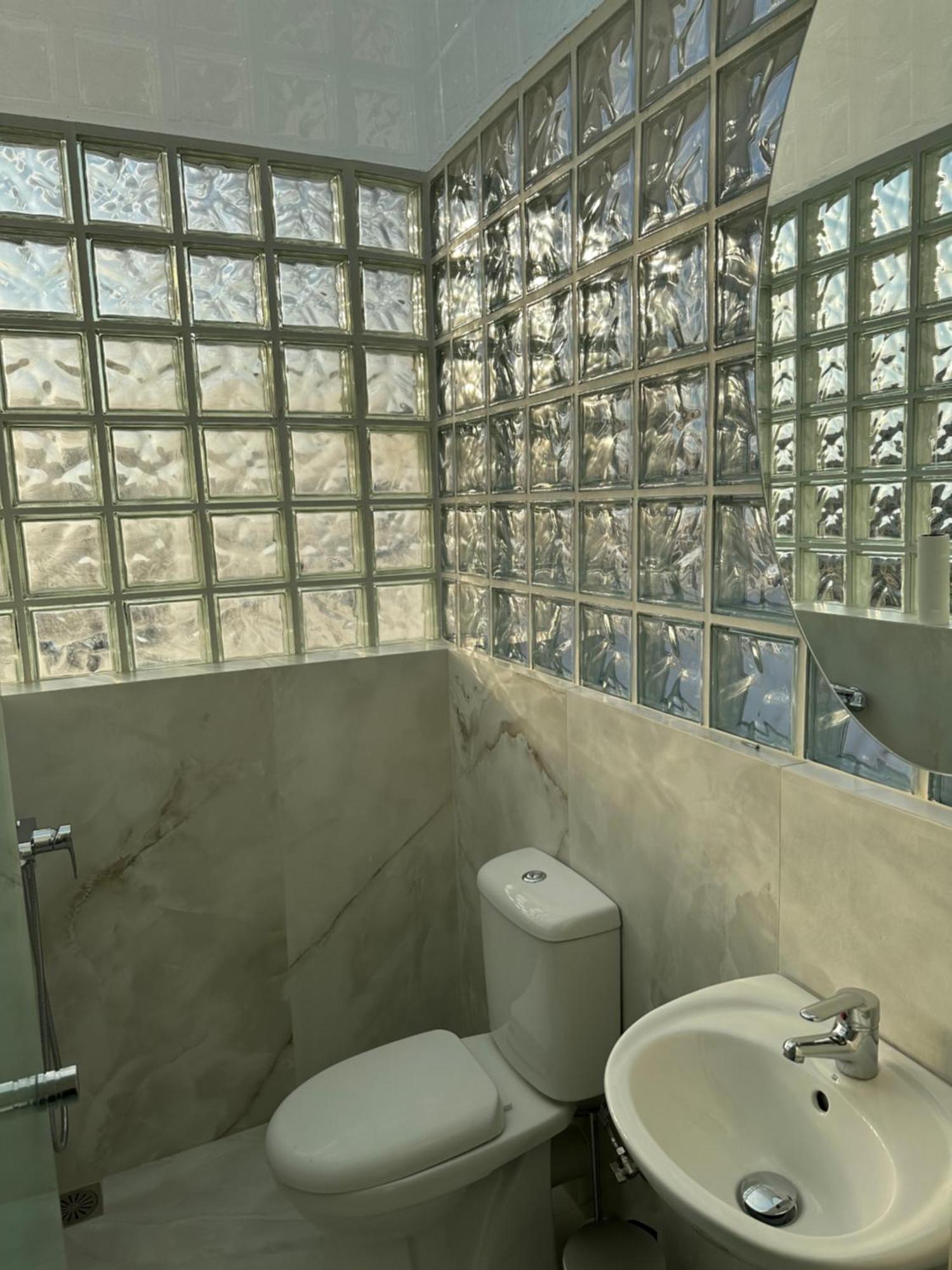 Graffiti Roof Apartment เอเธนส์ ภายนอก รูปภาพ