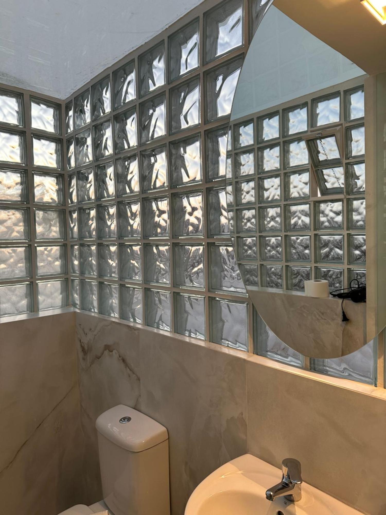 Graffiti Roof Apartment เอเธนส์ ภายนอก รูปภาพ
